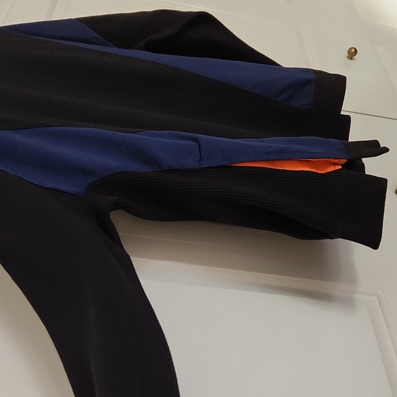 niko and...  men's Pleated pullover - Picture 3 of 6